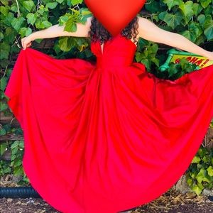 Size 12 Excellent condition red gown with petticoat